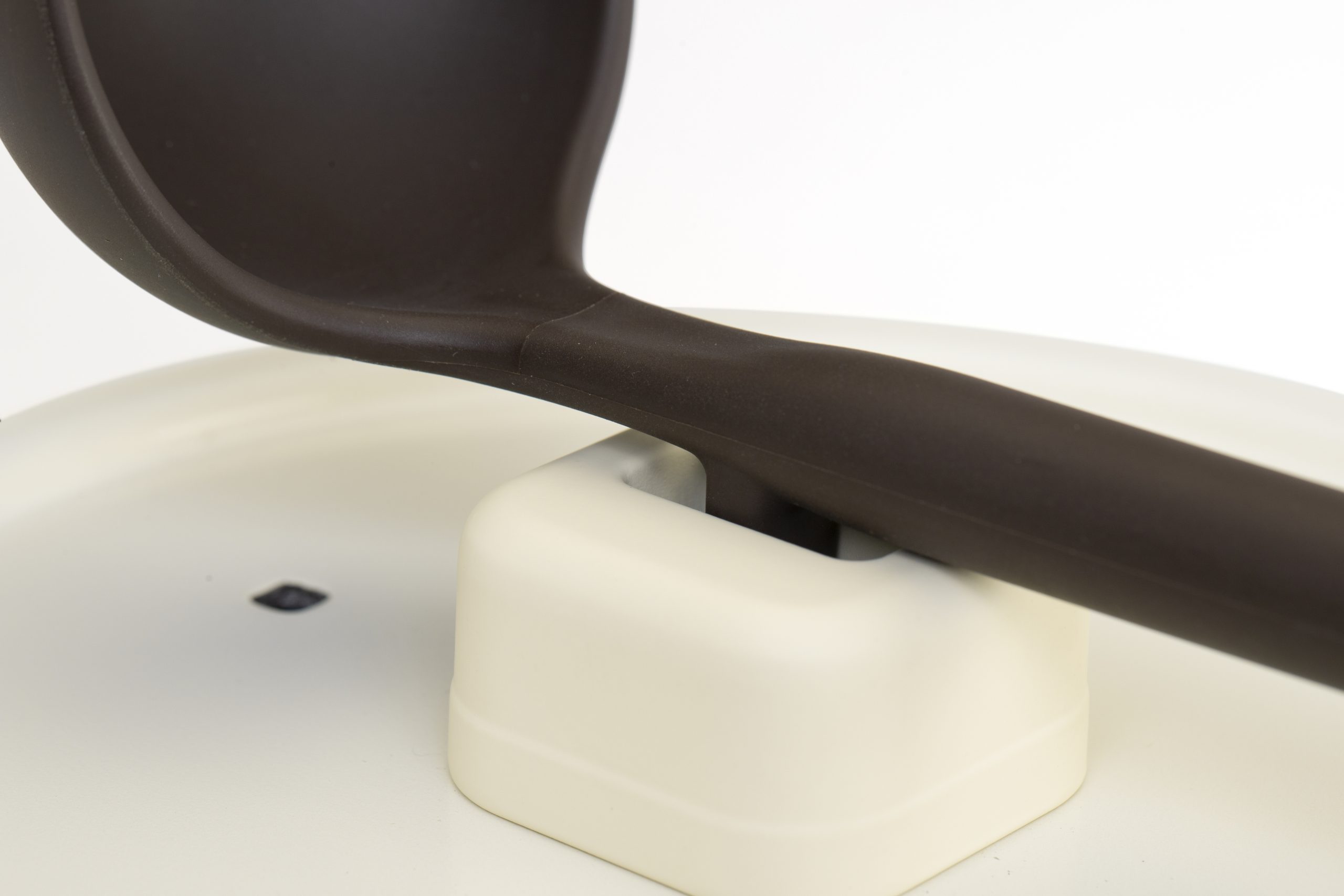 Lumi Sauce Pot 18cm 5 scaled