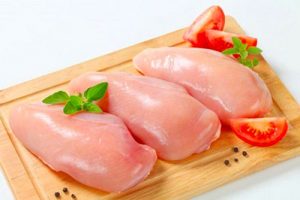 Thịt gà bỏ da có thể giảm bớt đa phần chất béo